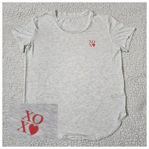 Love by Gap Short Sleeve XOXO Love Graphic Short Sleeve T-Shirt Size XS